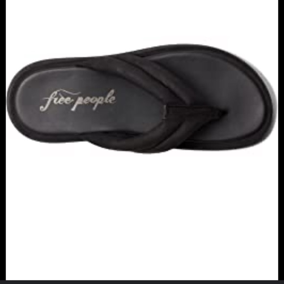 Free People Shoes - Free People Wonderland Black Thong Flip Flops Size 38.5